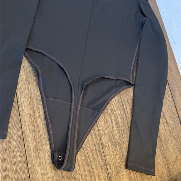NWT [Jordan] Flight Mountainside Long-Sleeve High-Neck Bodysuit Black Womens S M - Picture 15 of 16